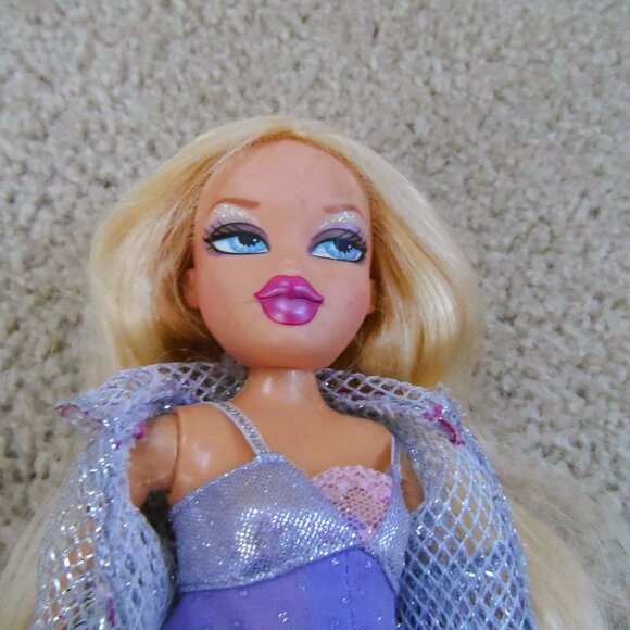 VINTAGE | 2001 MGA Bratz  doll - Picture 4 of 9